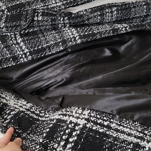 EUC BCX Women's Wool Coat Size XS Plaid Black and White - Picture 10 of 12